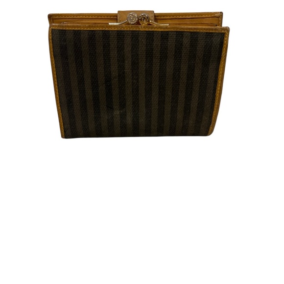 Vintage Lovers Dream 1970’s Fendi Caramel Leather Wallet Pristine Leather - Picture 2 of 15